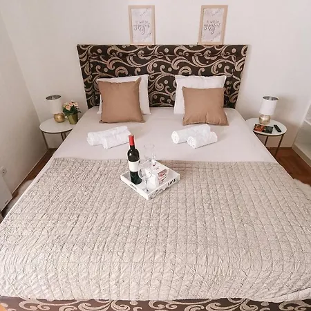 Formin - Lux Apartmán Zadar